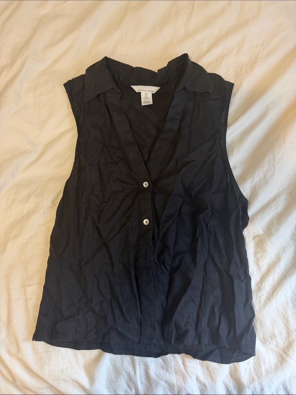 Zara Sleeveless Black Button-Front V-Neck Top